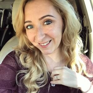 Meet your Posher, Alexandra